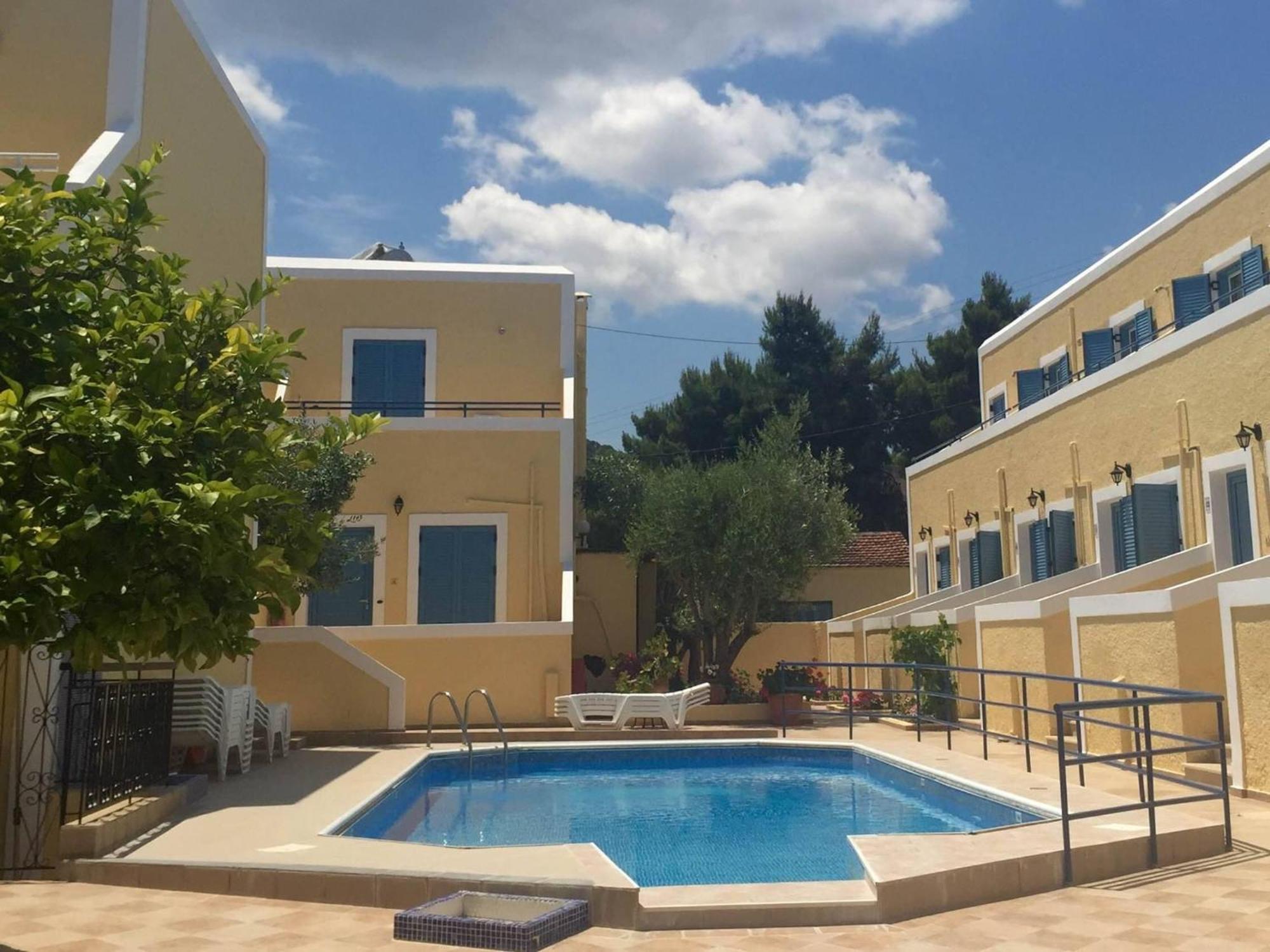 Esperides Maisonettes Agia Marina  Ngoại thất bức ảnh